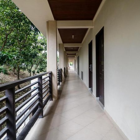 Reddoorz Premium @ Bukit Damai Indah Hotel Balikpapan  Exterior photo