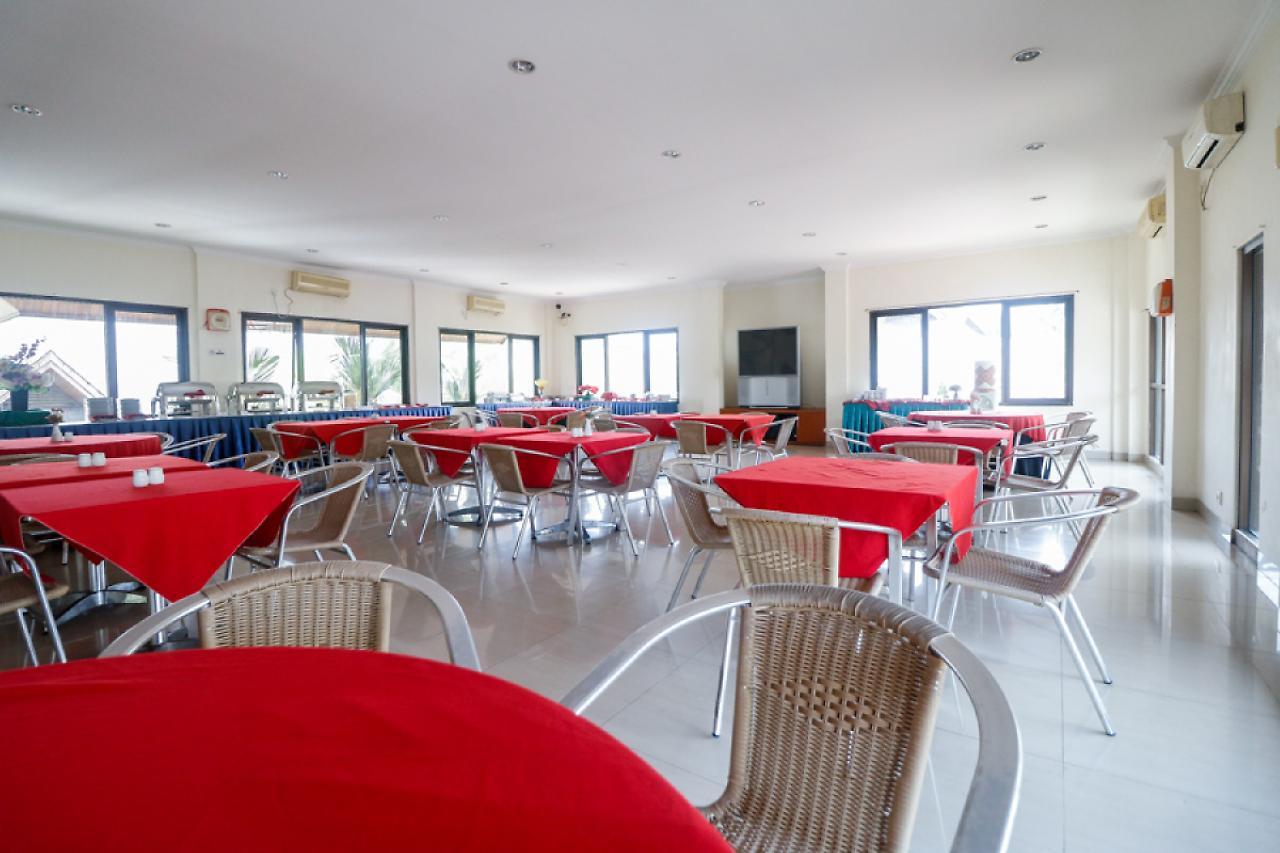 Reddoorz Premium @ Bukit Damai Indah Hotel Balikpapan  Exterior photo